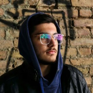 Taha Zare